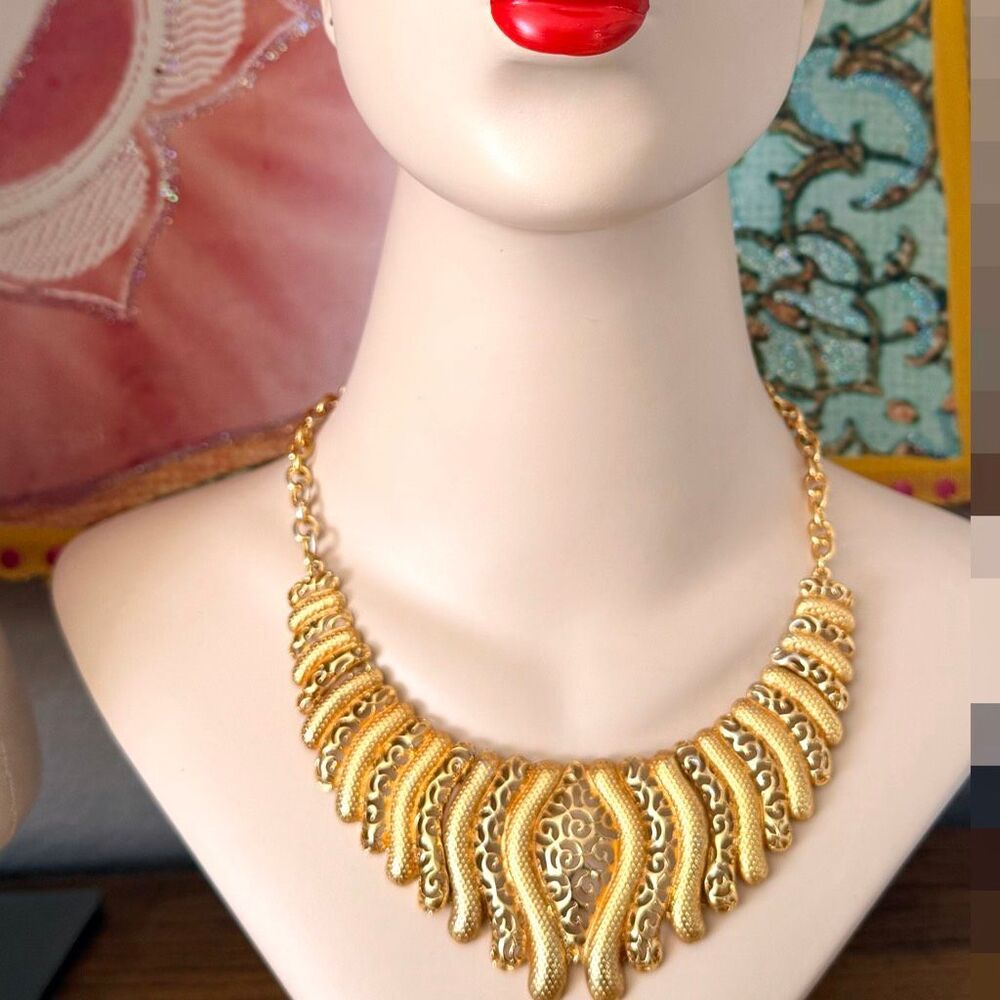 Gold Tone Filigree Statement Bib Necklace Textured Fringe Collar - Picture 2 of 8